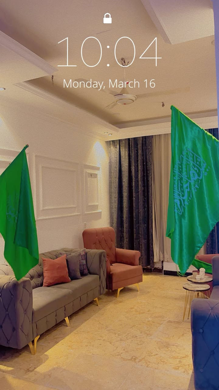 يالله
دار للبيع في منطقه البلديات شارع الشريط المعسكر قرب الطابو يم مدرسه الافنان الاهليه مساحه ٨٥ متر واقع حال ٩٢
بناء بلوك درجه اولى وكلشي موضح بلفيديو 
السعر مع الاثاث ٧٠
بدون الاثاث ٦٧
***********
