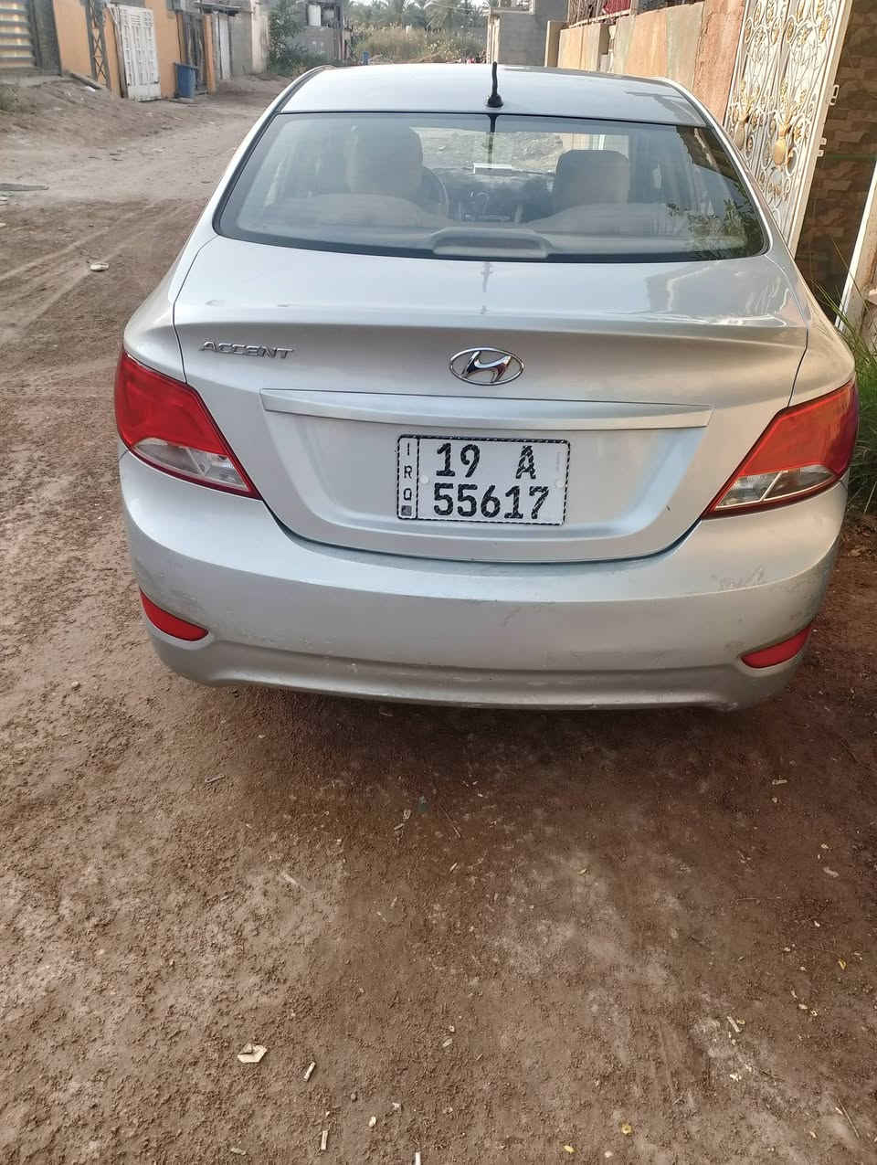 اكسنت موديل 16 سلفري فقط قطع صبغ من الجراد والسونار موجود كربلاء السعر 90مجال قليل ***********
