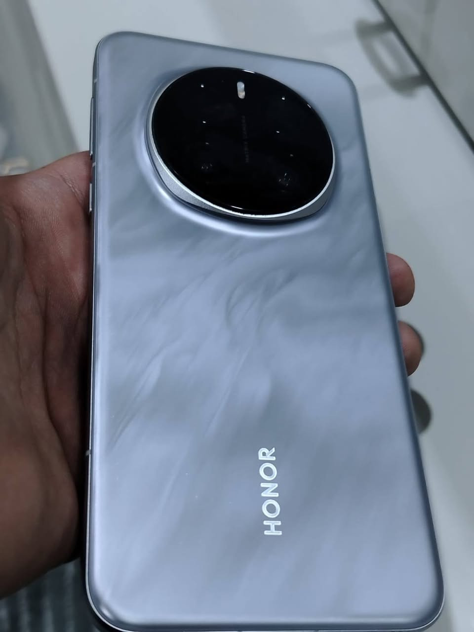 السلام عليكم 
.
.
                                                                                Honor magic 7pro
هونر ماجك 7برو
الذاكرة 512
اللون المميز التيتانيوم
 جهاز جدا نظيف 
غراضه كامله سعره 950الف


**إذا كنت صاحب هذا الإعلان وتريد حذفه لأي سبب، رجاءا أرسل رسالة إلى الدعم الفني**