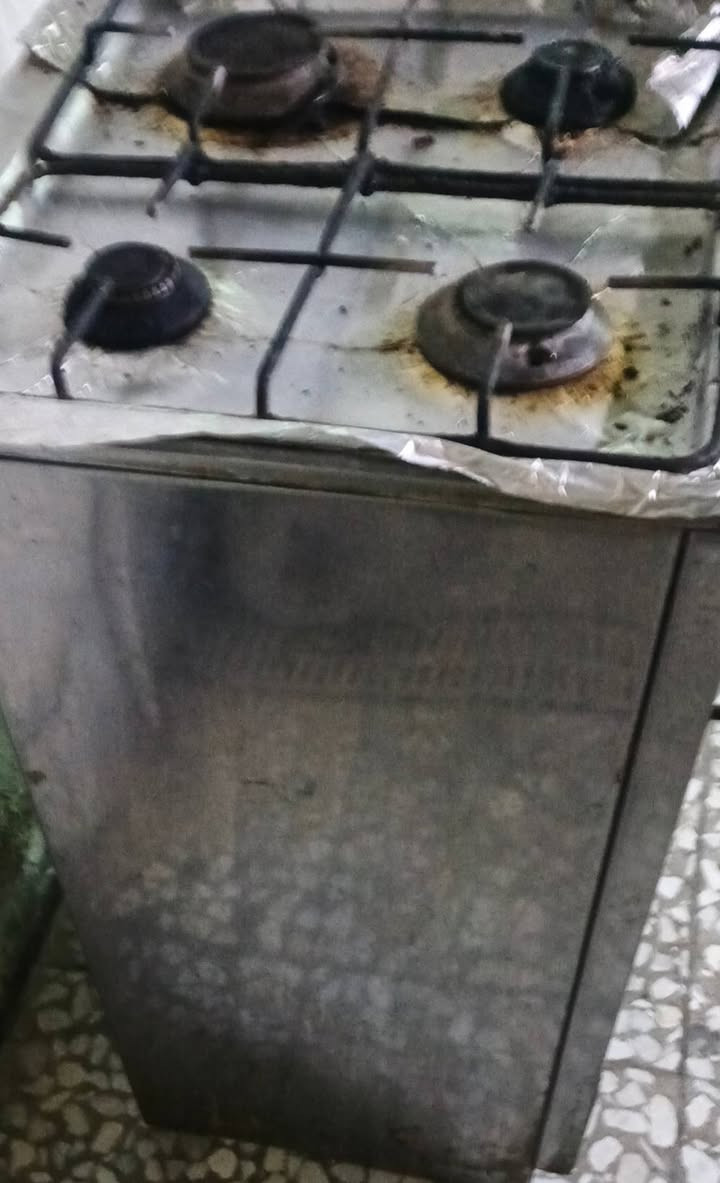 طباخ شغال اربع عيون بس يرادله غسله قويه كلش سعره 30وبيه مجال شغال


**إذا كنت صاحب هذا الإعلان وتريد حذفه لأي سبب، رجاءا أرسل رسالة إلى الدعم الفني**