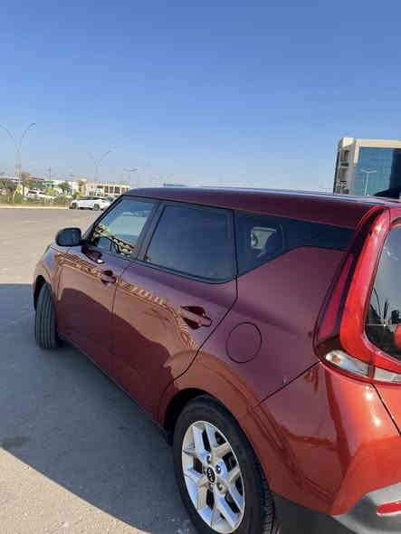 السلام عليكم كيا صول موديل2021  الضرر بنيد فقط ومبدل نفس لون بارد بالباب الخلفي 
بدون ايرباك  
فئه sمو العاديه المواصفات
رادار امامي 
رادار خلفي 
رادات جوانب 
توقف ذاتي 
اطفاء ذاتي 
كشن كهرباء وبعد بيها هواي مواصفات تريد بيع تريد مراوس عادي  
ماشيه 22km
والي يحب يتصل هذا رقمي 
***********
