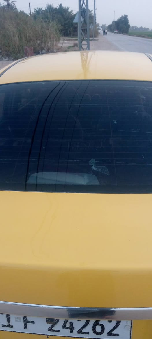 السلام عليكم سياره للبيع ابيو موديل ثمانيه رقم بغداد  مصبوغ  الجملغ الامامي مبدل الحداديه 70 كير اوتماتيك محرك الف وستميه هيه وغرامات ماعليه السعر 46 المكان نجف مشخاب لستفسار عل لرقم ***********
