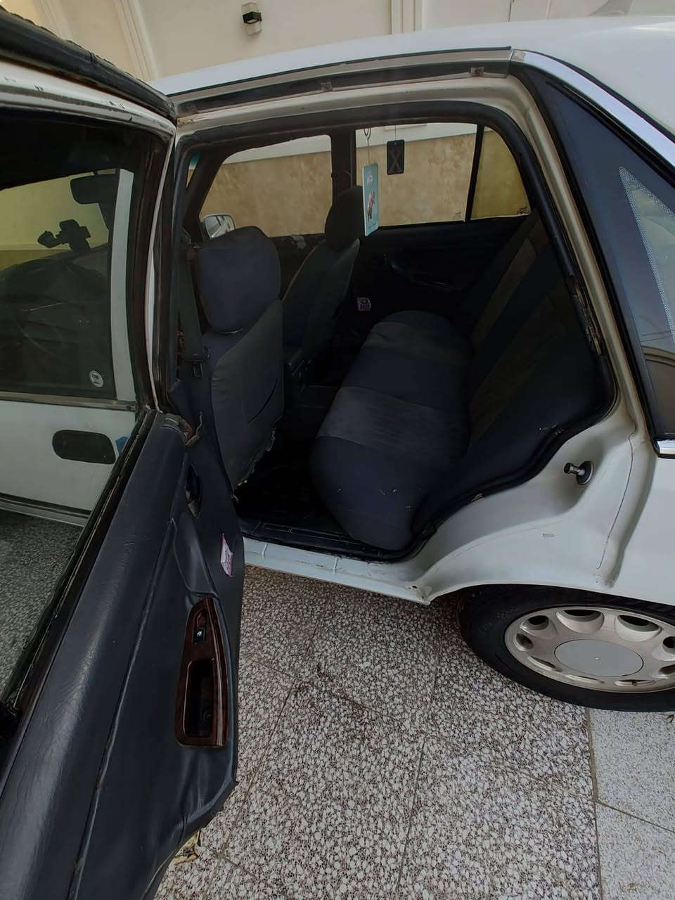 يالله سلام عليكم سياره دايو برنس موديل 95 سياره نضيفه لا ضربه ولا صبغ ولا خياس مكفوله كير ومحرك وكهربائيات ماشالله سياره نضيفه مال بيت سعر 42 وبيه مجال او مراوس حسب القناعه سنويه ل28 حت تصقط مو شراي لا تتصل ولا تراسل رقم للستفسار ***********
