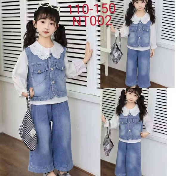 ⁨ ⁨ ⁨ ⁨ ⁨ ⁨ ازياء ريتا💫
توفرت موديلات جديده 😍
طقم كابوي 3 قطع ✅
قياس 3،4،5،6،7،8 سنه
الموديل متوفر فرع الاول والثاني
للحجز واتساب  *********** او دايركت الصفح 👌🏼🥰
