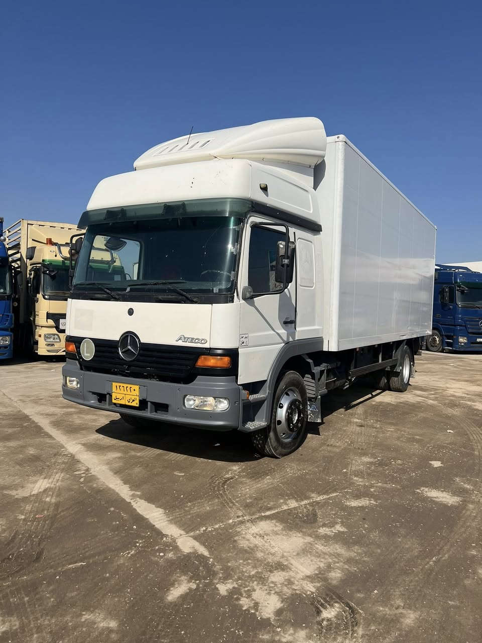 السلام عليكم اقرأ تفاصيل واتصل ❤️✅
اتيكو موديل 2003 حجم 12.23 
مواصفات هاف تبريد دبل مناميه سنويه جديده 
طول 7.10 متر 8 برغي 6 بستن كفاله عامه 
سياره حلوه و نظيفه رقم الهاتف قحطان معرض 
*********** كورك *********** اسيا 
معرض ابو قحطان واولاده العنوان موصل برطله سهل نينوى
