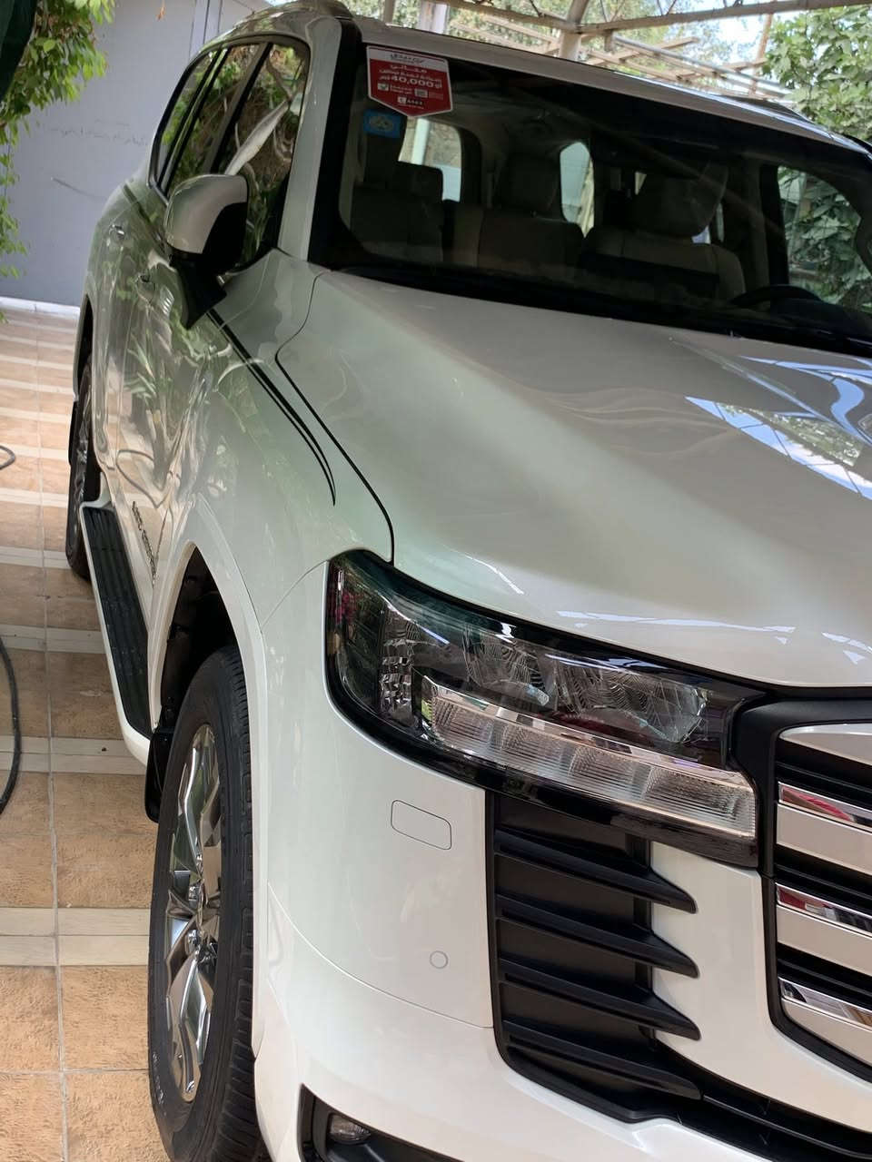 للبيع او مراوس حسب القناعه لاندكروز شركه ساز موديل ٢٤ ام الضمان سيارة كفالة عامة ماشيه ٨٠٠٠ فقط الاستفسار ***********
