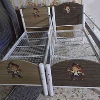 سرير اطفال • عدد ٢ • حي الجهاد