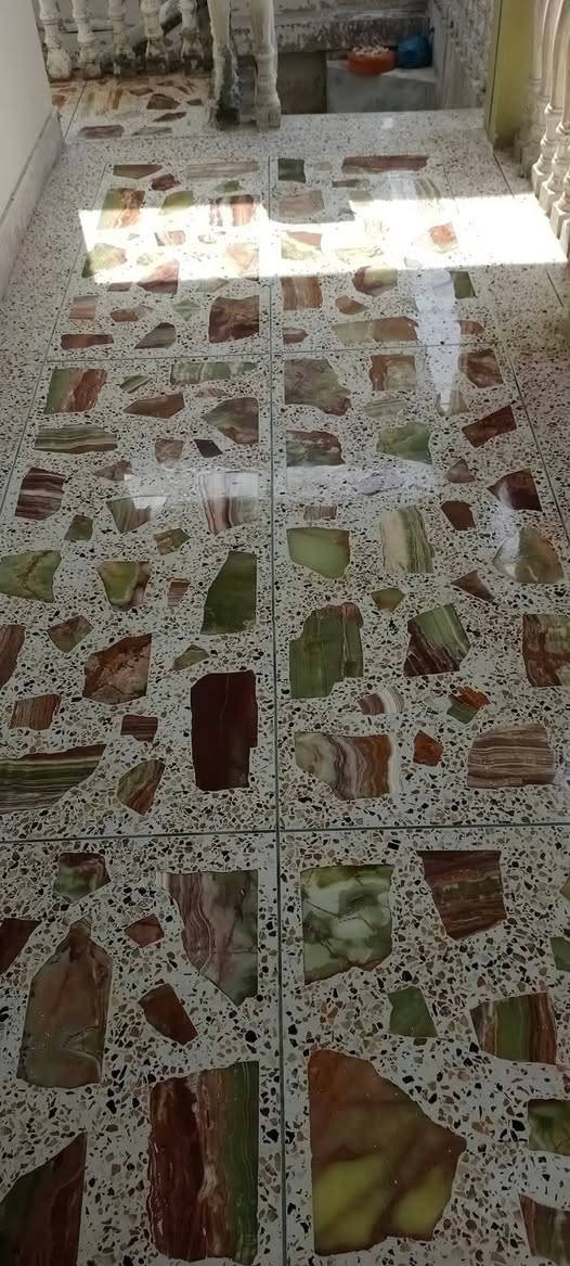 🔴تلميع البورسلين والكاشي والمرمر والكرانيت...
🔴جلي كراج او بيت او عمارات مواقع عامه 
🔴جلي وتلميع البايات الدرج آيضا 
🔴ملأ الحفر وتصليح ومعالجه عامه للأرضيات 🔎
🔴الكاشي والصب والمرمر والبورسلين
اتصال واتساب موجود ٢٤ساعه والكادر بانتضارك للستفسار والطلب 📞📞‏‪***********‬‏/‏‪***********‬‏ موجد واتساب
