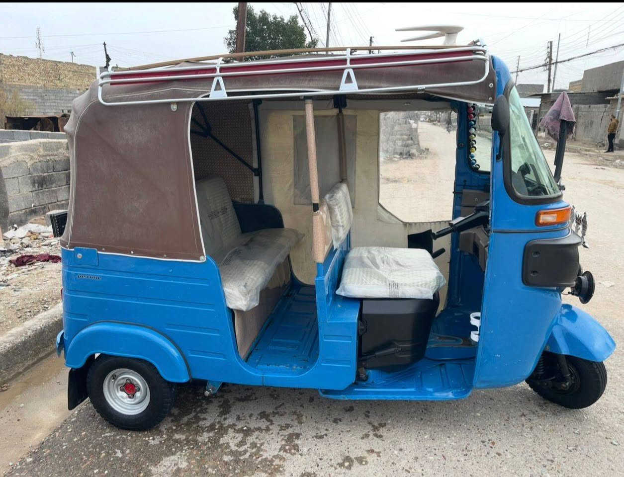 سلام عليكم تكتك عشرين شهر 9 رقم عربي معمره بس دوس تكتك نضيفه هيه وغراضه هورن صلي كله جديد سعره 8 ونص  بيه مجال قليل كلش مكاني بغداد سبع قصور رقم ***********
