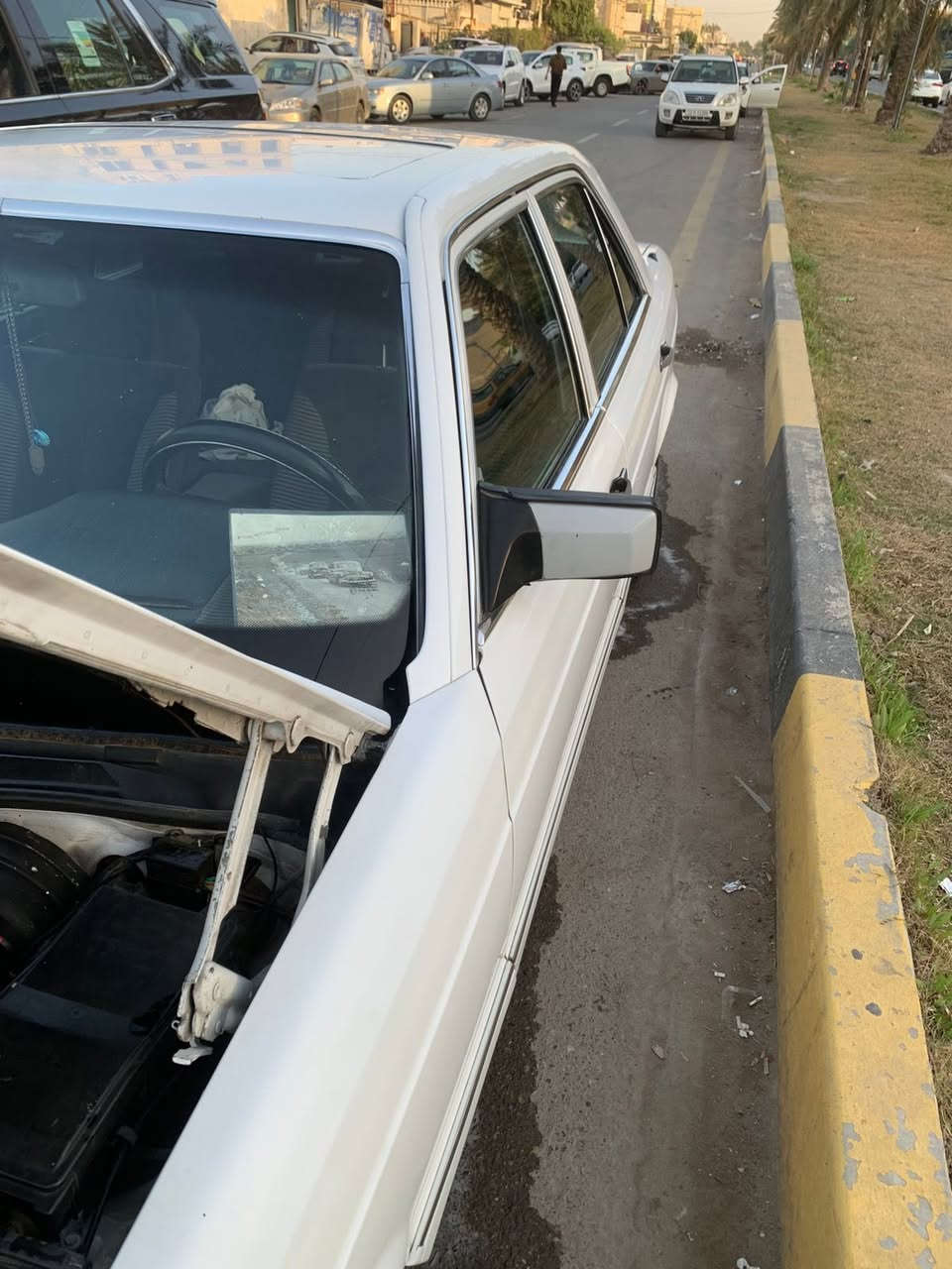 السلام عليكم مرسيدس.   جانبو موديل ٧٨العنوان بغداد البنوك مكينتها لبيديه وتصل وبيك خير وتدلل مامتواجد على فيس ***********
