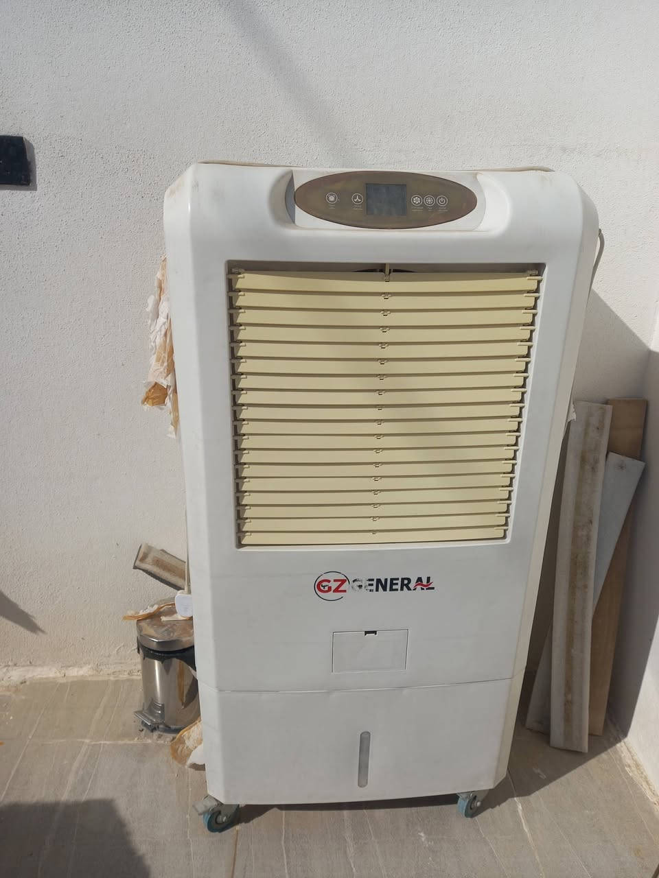 للبيع.... سرير مزدوج ماعدا دوشك بحاله جيده ..ب ٥٠ألف
سبليت ممتاز حالتو فقط الشفرات واقفه اللي بتوزع هوا ب ٣٠ألف...وطرابيز عدد ٢ ب٥


**إذا كنت صاحب هذا الإعلان وتريد حذفه لأي سبب، رجاءا أرسل رسالة إلى الدعم الفني**