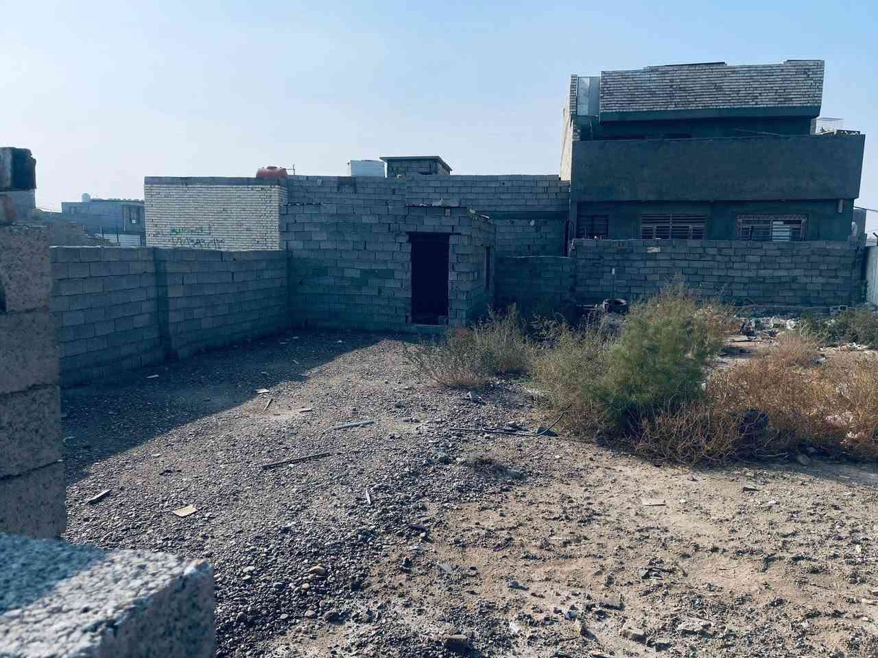 السلام عليكم قطعه ارض  للبيع 300متر الزعفرانية شارع الكهرباء خلف ملعب علي حيال مولده ابو ثائر 

اتصال ***********
***********
