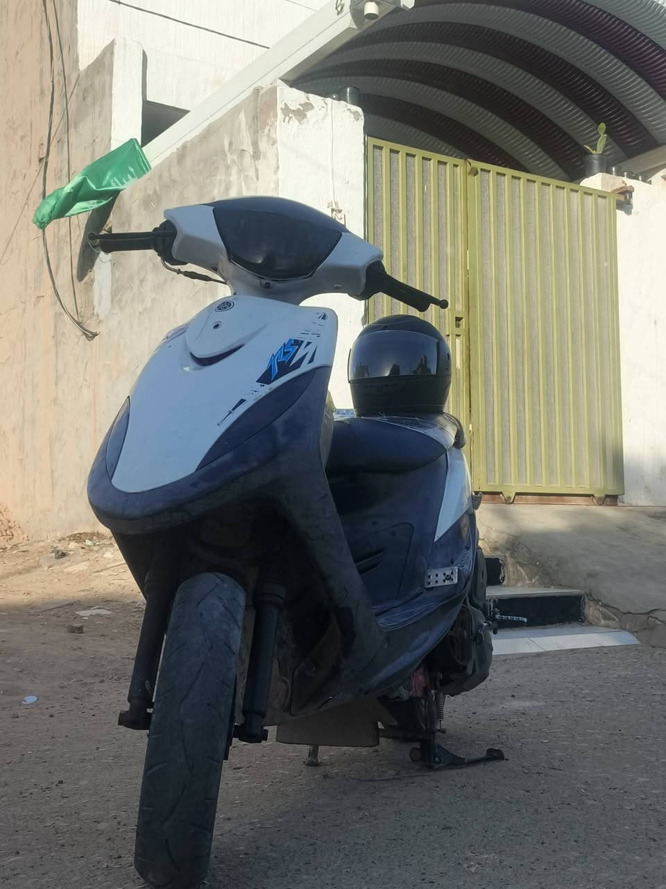 دراجه ماكس عدله شلعه ومعدل تخبل 
بوشه 49  السعر 600 وبيها مجال جماعت  ال 400 ما بيع. 
التصال وتساب ***********
