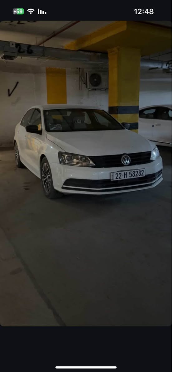 volkswagen Jetta 2017 full
فولكسواكن جيتا 2017 فول مواصفات عدا الفتحة
محرك 1800 توربو
بصمة تشغيل
كشنات جلد لونين
كشنات تدفئة
4 جوم اوتو
لايتات عدسات 
شاشة كبيرة كار بلي car play
كامرة خلفية
ضرر السيارة جاملغ السايق سرقة ومرجع بلادي ونص البنيد صبغ بدون حادث بدون ضربه بدون اي شي ايرباكات كلها سليمه ولا ايرباك طاك وبدون اي دواخل كفالة كير ومحرك مكفول 

رقم اربيل سنوية ل2029 بأسمي تحويل مباشر
مكان السيارة كركوك 
***********
السعر 129 وبيها مجال كركوك, العراق
