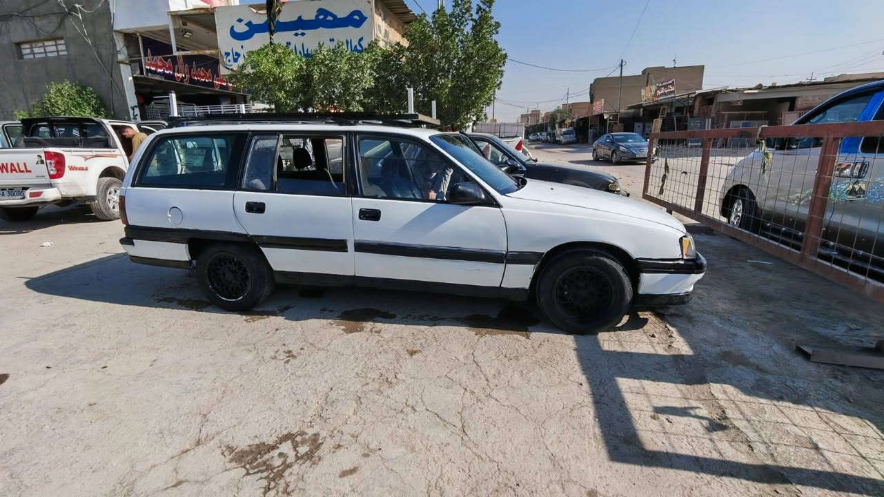 اوبل اوميكا استيشن93 
🛑مكينه 2000  مكفوله
🛑گير  مكفول 
🛑تخم تاير جديد
🛑كهربائيات شغاله 
🛑تحويل مباشر 
🛑رقم ديالى مشروع وطني 
🛑. العنوان بابل 
للاستفسار ***********
