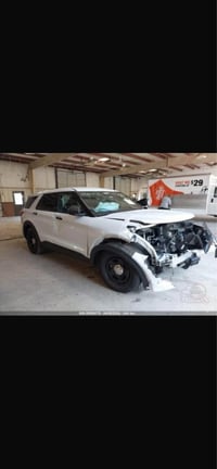 فورد اكسبلور مديل 2022 رقم أربيل الحادث مرفق مع الصور مكينه 6 سلندر تن...