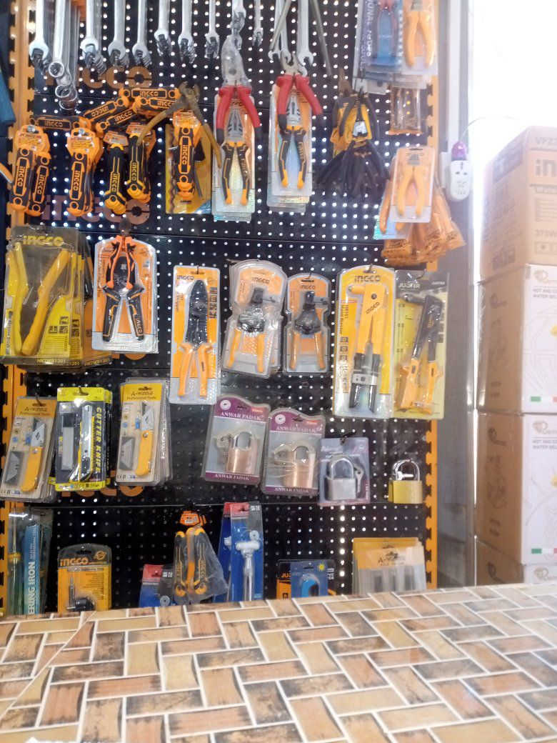 سلام عليكم سعار مناسب لى توصل ***********
