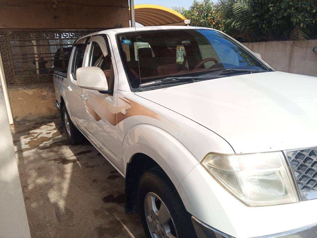 سياره نيفارا موديل 2008
محرك كير صدر تخم تاير كفاله عامه 
***********
السعر 115 ورقه 
وبيه مجال قليل
