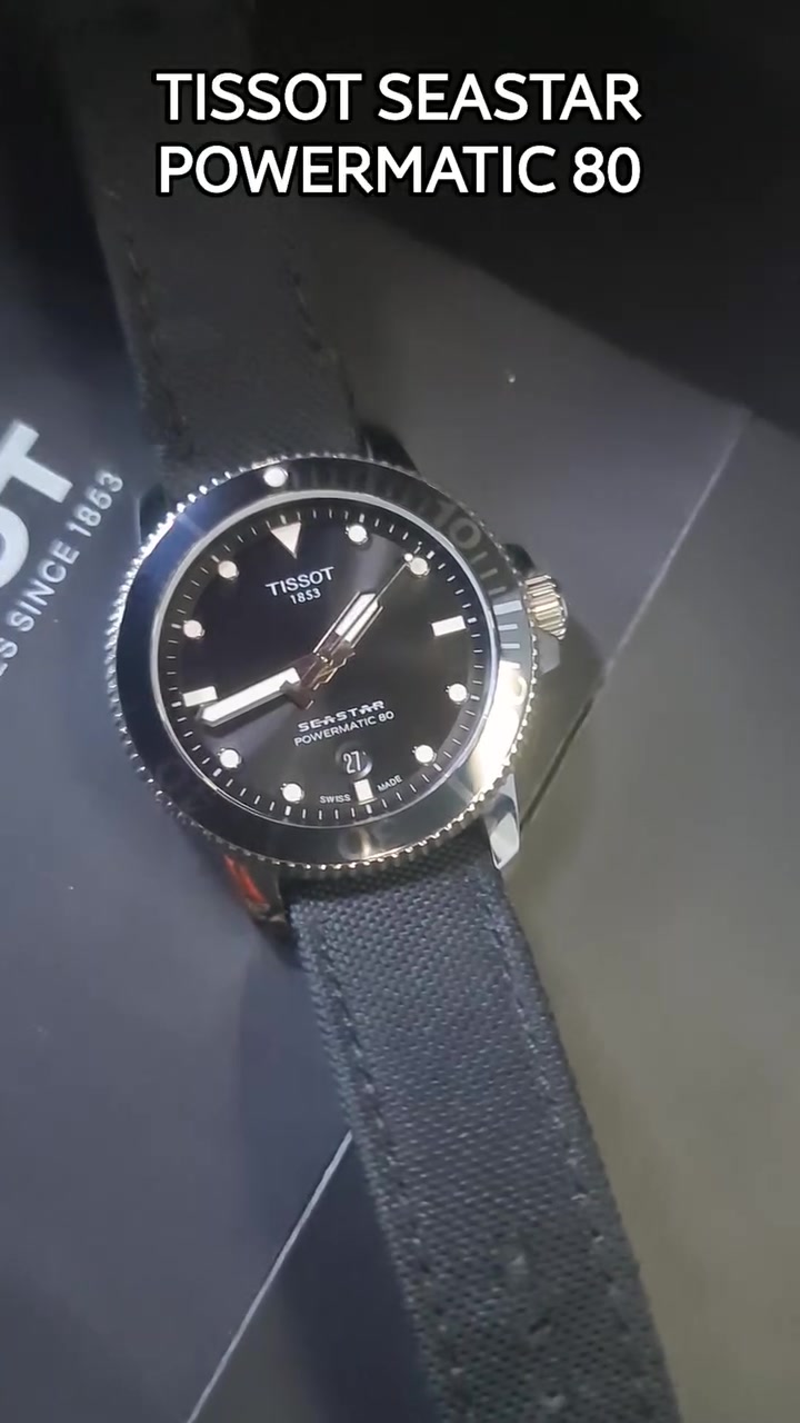 TISSOT SEASTAR POWERMATIC 80

ساعة سويسرية تجمع بين القوة والفخامة بتصميم غامض باللون الأسود 🖤👑🖤

⚙️ المواصفات الكاملة
🔹 الحركة (Movement): أوتوماتيك Powermatic 80
🔹 احتياطي الطاقة: يصل حتى 80 ساعة
🔹 المنشأ: Swiss Made 🇨🇭
🔹 الزجاج: Sapphire Crystal مقاوم للخدش
🔹 الإطار (Bezel): دوّار أحادي الاتجاه (Diver Style)
🔹 التاج (Crown): لولبي محكم الإغلاق
🔹 القرص (Dial): أسود فخم مع مؤشرات مضيئة (Luminescent)
🔹 التاريخ: عند الساعة 6
🔹 الحزام: قماش/نايلون رياضي مريح وعصري
🔹 الإضاءة الليلية: قوية وواضحة

✨ التفاصيل: تصميم احترافي بلمسة رياضية فخمة يناسب كل الأوقات

💰 السعر جديد: حوالي 600 دينار
❌ غير متوفرة حالياً بالشركة (قطعة مميزة ونادرة)

📦 متوفرة مع العلبة
📩 للإستفسار خاص 0795472588

✨️يرجى متابعة الصفحه لكي يوصلكم كل ما هو جديد ✨️⌚️
#Tissot #Seastar #ساعات #فخامة #هيبة #ستايل #watches #original #explor #fyp #foryou #views


**إذا كنت صاحب هذا الإعلان وتريد حذفه لأي سبب، رجاءا أرسل رسالة إلى الدعم الفني**