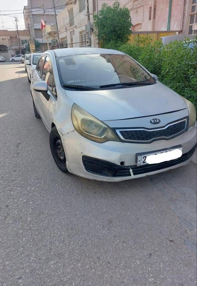 كيا ريو ٢٠١٥ باسمي رقم نجف كير محرك تبريد بحاله جيده محرك ١٦٠٠  فقط الدعاميه الاماميه يرادلها ترتيب شويه بدون صبغ  بدون ضربة  السعر ٨٠ مع المجال مكان سياره نجف *********** مكلفة بالنشر
