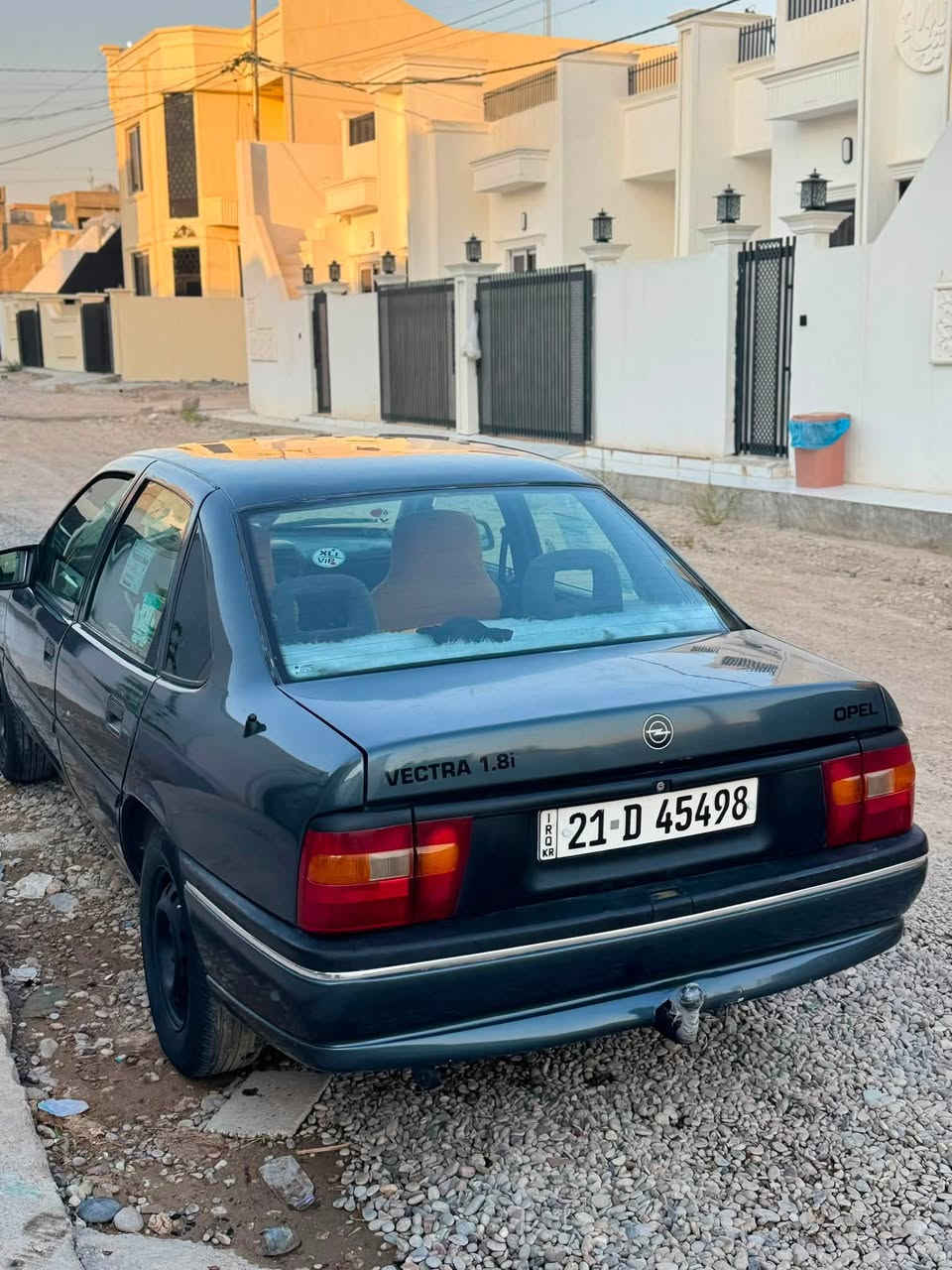 أبول فيكترا حجم ١٨ صبغ عام جماليه خفيف بخار سنويه جديد ٢٠٣١ بدون ضربه موديل ١٩٩٥ … ***********
