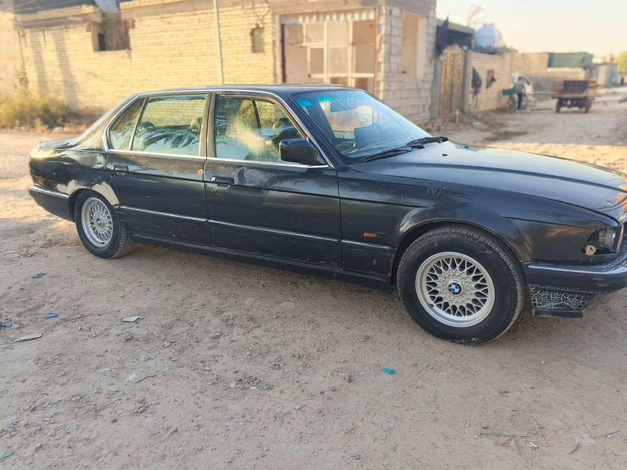 ***********
سعر ٤٠ وبي مجال

