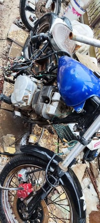 دراجه هوندا rebel 250  دبل بستم الدراجة متروكه كلش هواي وردت اسويهه كم...