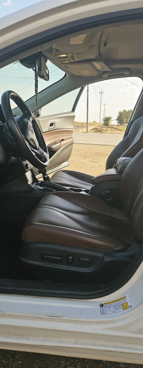 هوندا اكورا للبيع والمراوس 
  موديل ٢٠٢٠٠معوقين بغداد  
محرك ٢٤٠٠
كير عادي  واوتماتيك 
 شفتات  بالستيرن  للعادي 
كشنات  جلد 
تدفئه  كشنات  
وضعيات  كشن  حفظ
الايت  اوتماتيك  يعني  يشغل عللي وتاصي  حسب  طريق 
لايت  زنون  
بنوراما 
شاشتين  ١ اندر ويد  و٢ كار  بلي 
تشغيل  عن  بعد  
جامات   عن  طريق  البصمه  تنزل 
رادار  امامي  وخلفي  
 مثبت  سرعه   
ومثبت  عدم نحراف  
قياده ذاتيه
 حادثها  جاملغ ايمن جهه اليمنا   والجاملغ  الجه اليسرى والباب   بيهن صبغ   
 ايرباك  دركه  فقط   طاك 
تخم  تاير جديد
باتري  جديد 
ماشيه ٨٦ الف ميل
حداديتها ٥٠%
نقصها  شباك امامي 
١٢٥ وبيها مجال  حق نواقصها


**إذا كنت صاحب هذا الإعلان وتريد حذفه لأي سبب، رجاءا أرسل رسالة إلى الدعم الفني**