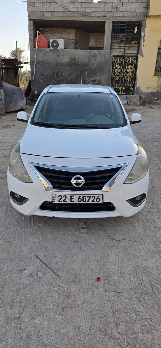 السلام عليكم 
نيسان صني جاهزه من كل النواحي ما بيهه نقص برغي 
مديل 2020
السنويه اليوم تنتهي 
بيهه بابين العبري شخط ومكحل 
وبابين السايق مصبوغات  
والباقي كله سليم 
السعر 100 $
*********** البصرة, العراق
