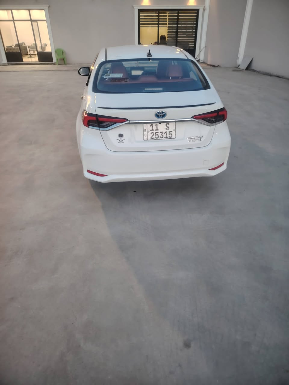 السلام عليكم  كورله مديدل 2023 لبيع السعر 139وبيه مجال بصيط السياره مكفول من لصبغ بيه طخه بلداير مال جاملغ الخلفي ما مسويه مكان بغداد حي العامل ***********
