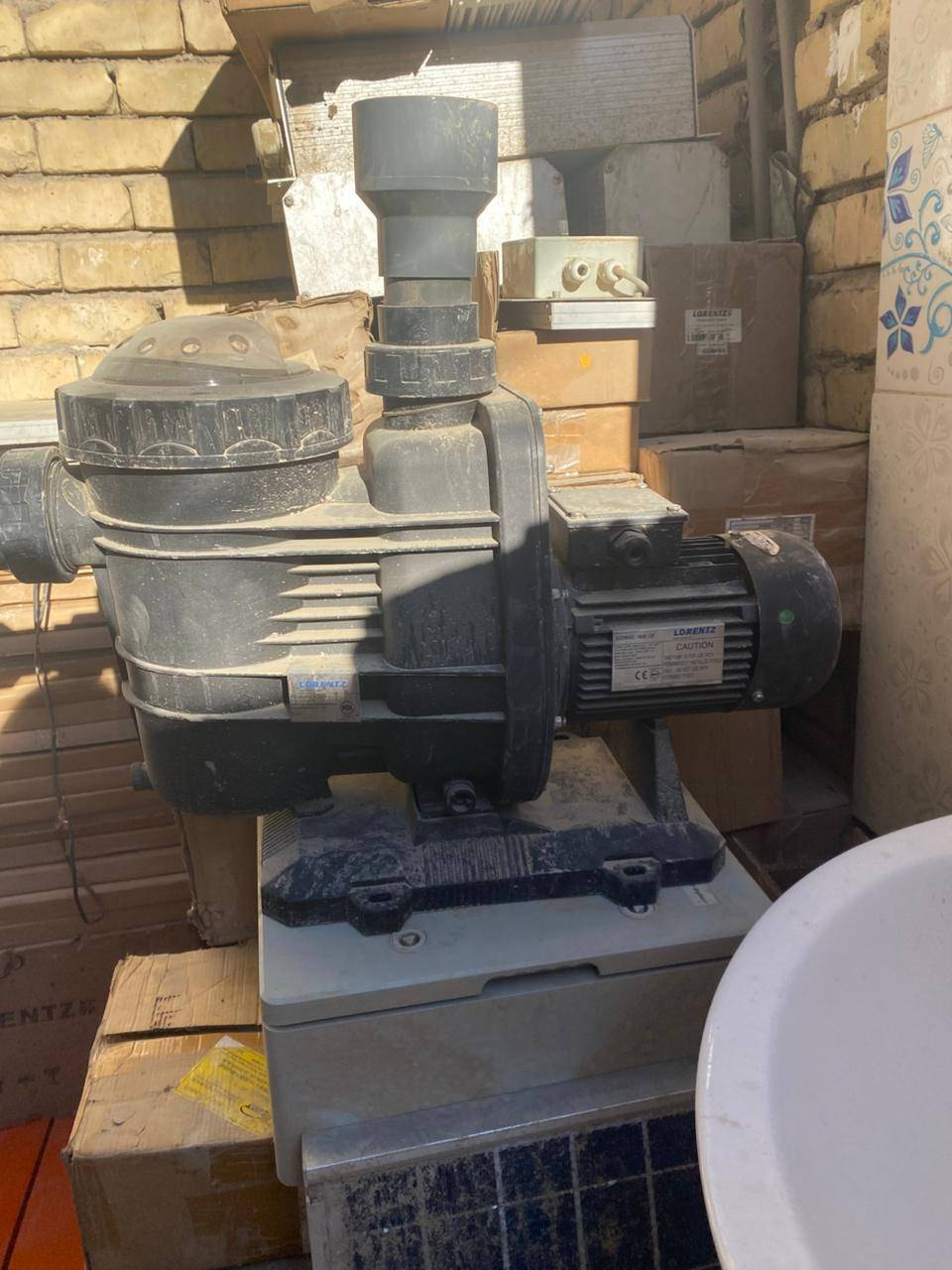 سلام عليكم غراض طاقه شمسية البيع شلعة العنوان كربلاء قيم وتعال اخذهن *********** ***********
