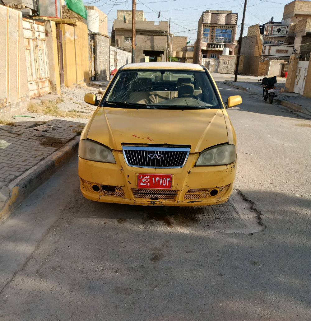*🚕 للبيع تكسي شيري كوين 2011 - رقم واسط 🚕*
*الحالة: تشتغل وتمشي وتطلع للشغل*
- المحرك شغال 
- كير عادي شغال نمره 
- جام أمامي مكسور 
- دعامية أمامية تعبانة 
- لايتات صفر

*السيارة باسم صاحبها الأصلي وهو موجود*

*ملاحظة: السيارة تباع على وضعها الحالي*
*المشتري يتحمل الهيئة والغرامات إن وجدت*

*السعر: 15 ورقة وبيها مجال بسيط للشراي الصامل*
*مناسبة للشد أو الشغل الخفيف 
للتواصل ‏‪***********‬‏
المكان بغداد حسينية الراشدية
