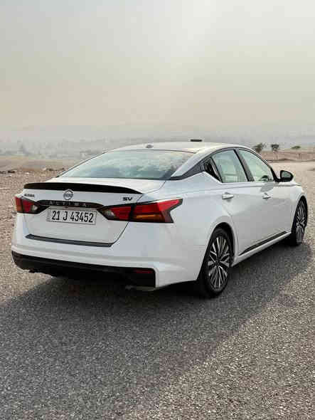 السلام عليكم للبيع 🧿📦

مكلف بالنشر 

نيسان التيما 2025

السياره  مواصفات SV

محرك 2.5

ماشيه السياره " 8000 MlL

تحكمات ستيرن جهتين 

شاشة ترحيب 

بصمة تشغيل  

رادارات 360°

رادار خلفي (وقوف ذاتي ) 

رادار امامي 

رادار جانبي 

تشغيل عن بعد

لدات امامي و خلفي 

كامره خلفيه 

حساس خلفي 

السياره مرتبه كما موضحه بل صور 

حادثهه جاملغ خلفي بجم بلادي وبي شوية بارد بسيط بدون دواخل 

للأستفسار الأتصال ع الرقم 

  0770 828 8507 

ملاحظه / السياره ترقيم جديد يعني سنويه وهزه كله جديد ✋🙏 بغداد
