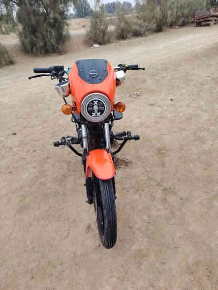 دايون نفخ للبيع موديل 23 مكفول كفاله عامه شرط انظف من الصوره دراجه جديده كهربائيات كله شغال محرك ميتين
تشغيل عن بعد وراق سكنر السعر 1250 وبيه مجال اتصل على الرقم ***********
