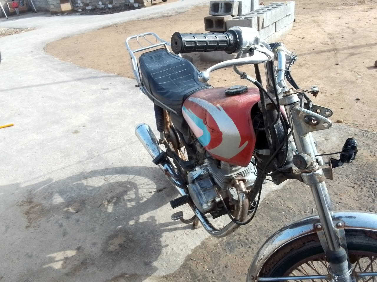 السلام عليك دراجة للبيع ايراني بدون أوراق موديل 18     العنوان ميسان قضاء الكحلاءالإتصال على هذا الرقم***********
