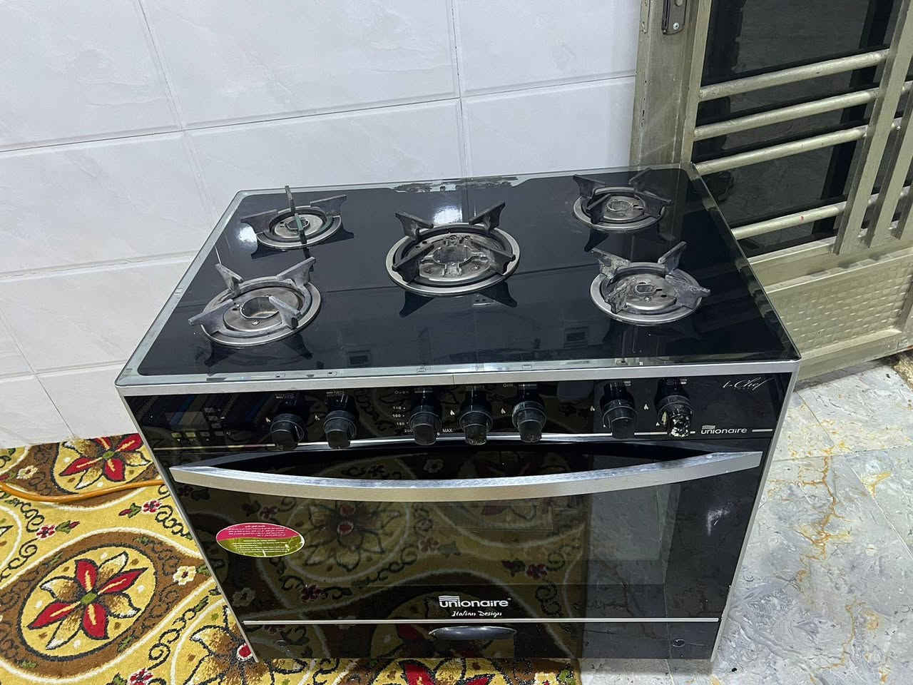 السلام عليك طباخ البيع 
سعر خاص ***********
