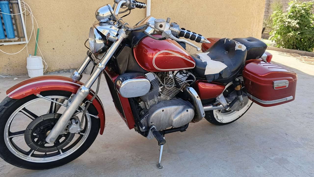 السلام عليكم 
Kawasaki Vulcan 1500cc
كير 4 نمر
نظيفه مثل ما موضحه
مفحوصه انتر بول  
مبدل بيها اويل بم فقط مال حاويه يعني راجعه بلاد الي اشتغلها محمد ابو شوارب
ما بيها نقص بس ربط الاشاير 
السعر 22$
مكاني كربلاء 
***********
