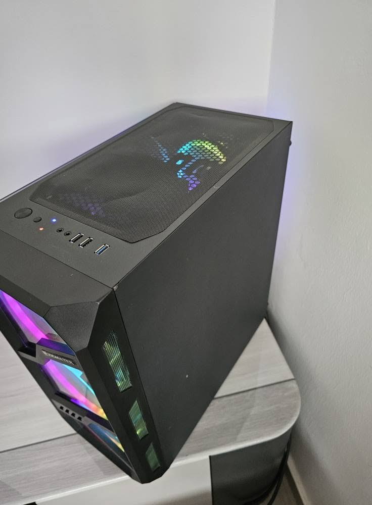 السلام عليكم
Pc للبيع

CPU:ryzen 5 2600x
تبريد مائي 120mm
GPU : GTX 1660 MSI OC
Motherboard: gigabyte B450M ds3h
Ram 16 gb

التخزين
Ssd 128 gb
HDD : 500 GB

Power supply 650 w seasonic 80+ white
Case : xigmatek ما اعرف نوعيته بالضبط

ماوس كلوريس
كيبود red dragon
سعر التجميعة 500 الف 

الشاشة
Acer ،1080 , 165 hz NT
24 inch
الشاشة وحدها 90 الف

هارد HDD WD 4TB 
سعر 80 الف 

مكاني كربلاء 
*********** كربلاء, العراق
