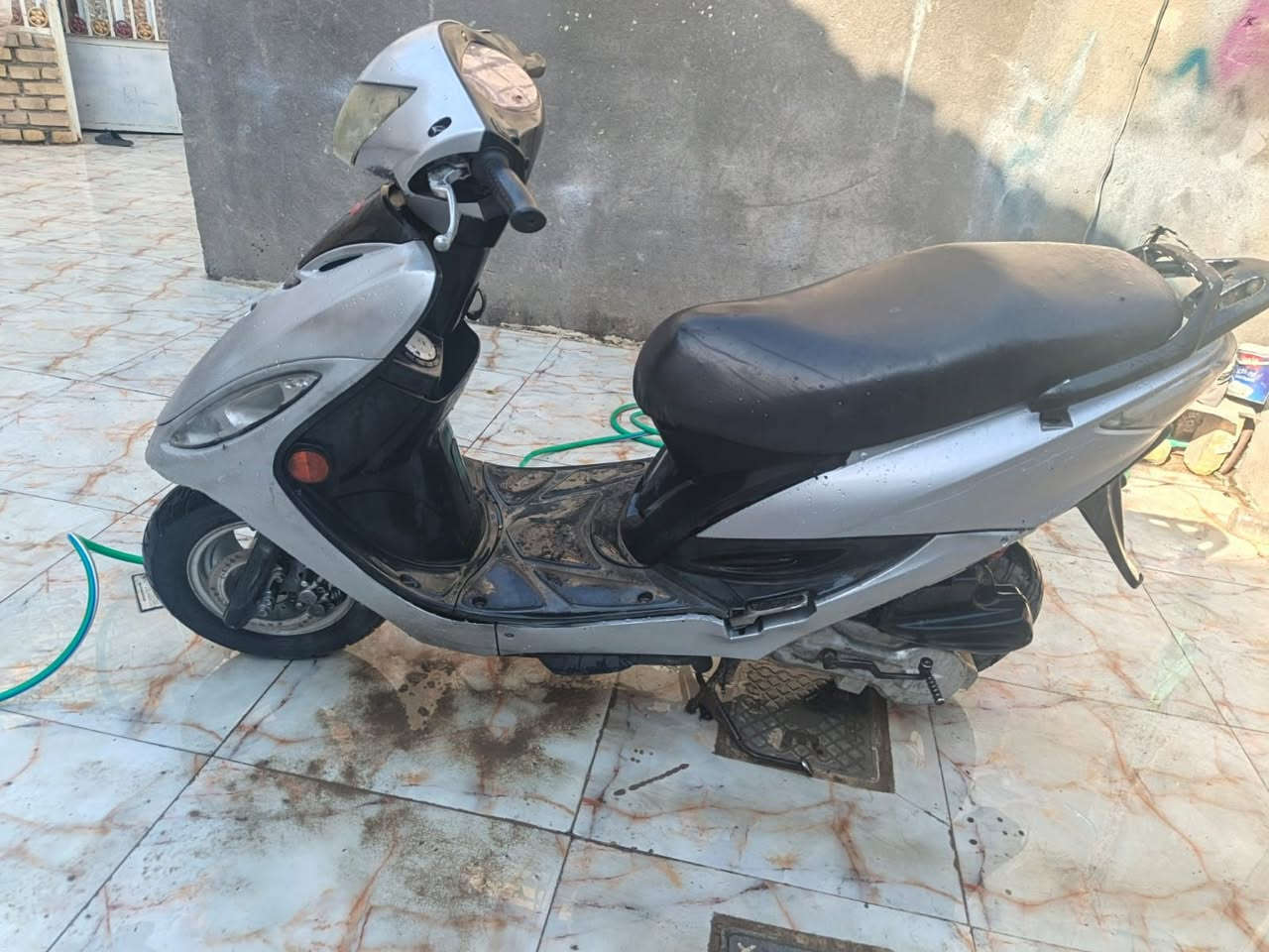 جي فور شغاله سلف هندر كهربياات كامله شلعه قويه وسريعه ب٣٠٠ وبيه مجال مكاني فضليه


**إذا كنت صاحب هذا الإعلان وتريد حذفه لأي سبب، رجاءا أرسل رسالة إلى الدعم الفني**