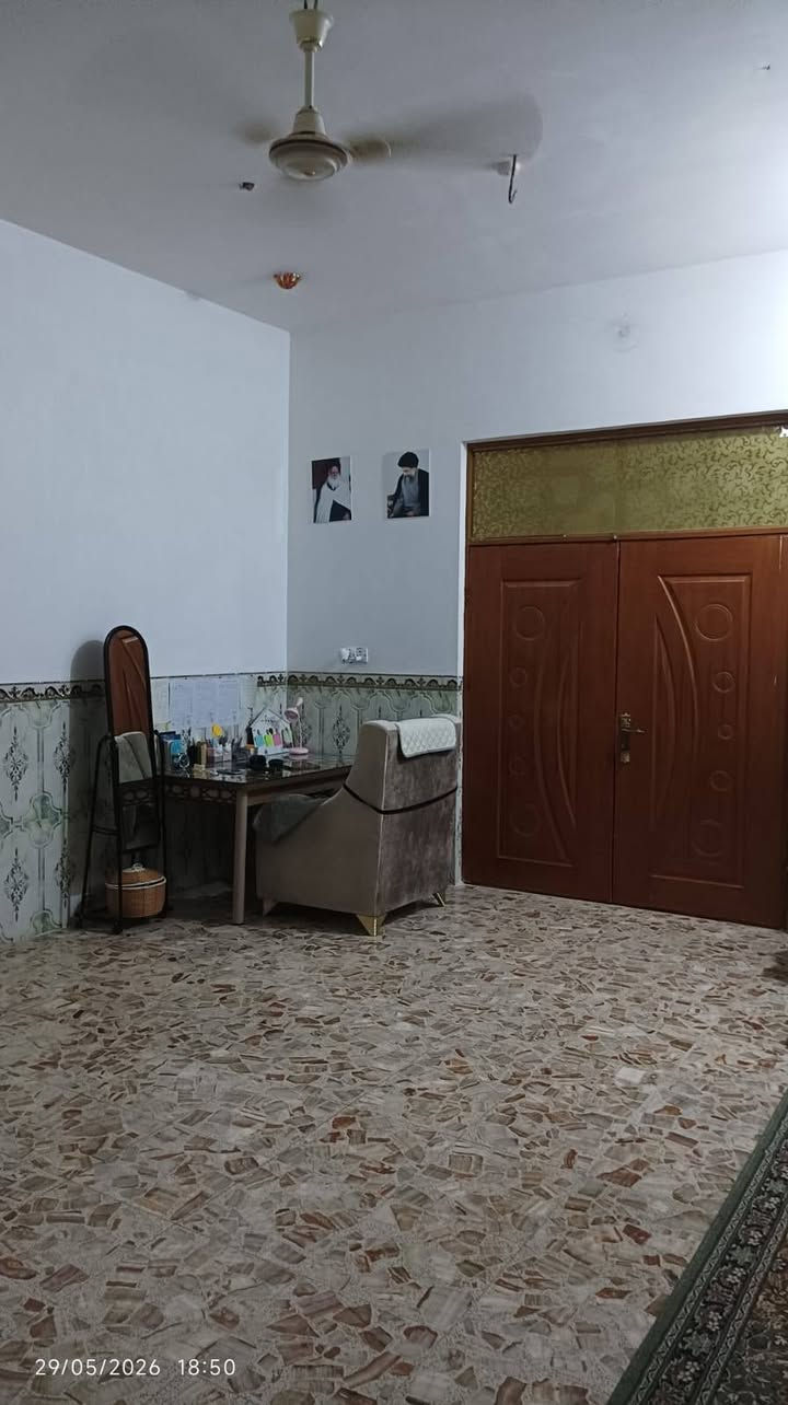 🏠 دار للبيع طابو صرف في الحولي ركن مساحة 165 /م وجه على العلوية خديجة ع وفضله كدام البيت ٢٠٠ متر  يحتوي على غرفة نوم وصالة ومطبخ واستقبال ومجمع صحيات بناء صب كونكريت مسلح طابوق يباع نقد او عن طريق المبادره 
للاستفسار مراجعة مكتب عالم العقار في الجمعية مقابل الإطفاء او الاتصال
***********
***********
 #عندك_عقار_للبيع_فقط_راسلنا_اواتصل_وات_ساب
