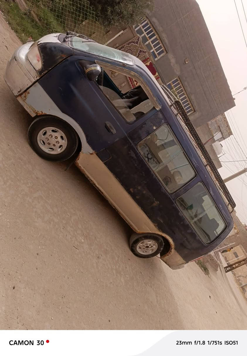 سلام عليكم   بريجو للبيع موديل 96 بيع او مراوس مصفره هيئه قرامات مامطلوبه سويه صاقطه 19 مكينه كير تيرات نضيفات السعر 28 وبيه مجال قليل واذه اكو مراوس هم نتراهم عادي ***********
