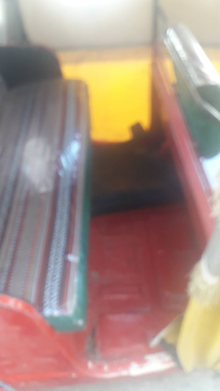 تكتك البيع موديل ١٧ مكاني سبع البور السعر قفل ٤ ونص قفل ***********
