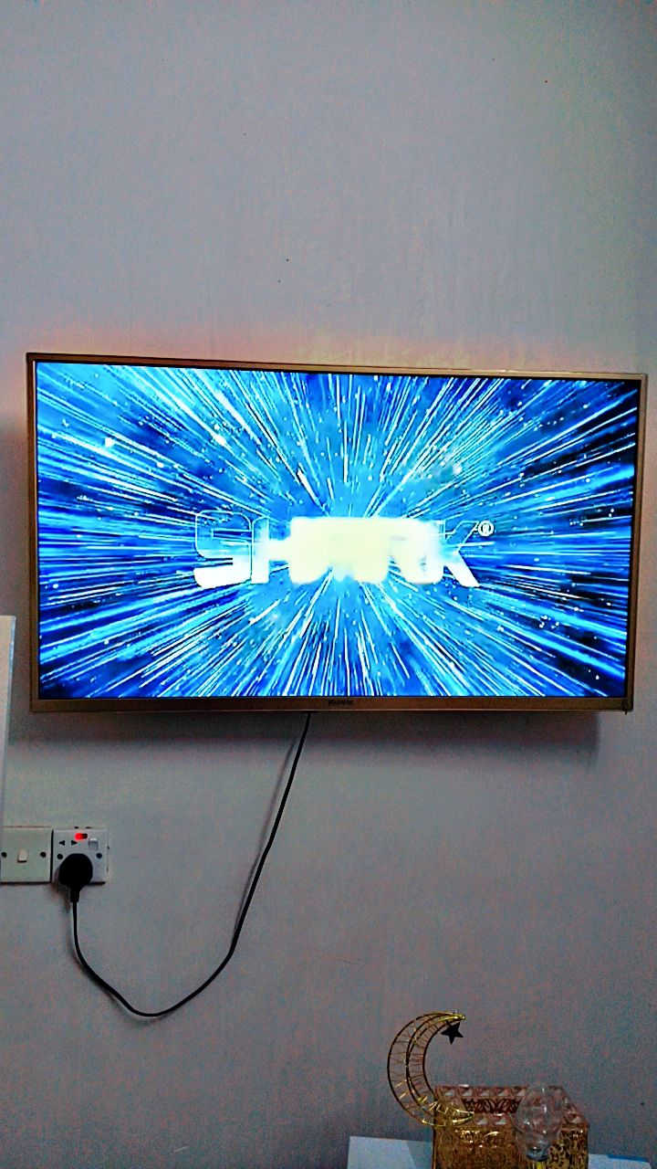 شاشة بلازمة شارك قوية بلنت حجم 43 جديدة السعر 250 بيها مجال شي قليل
-

مكاني بغداد البياع  
***********
