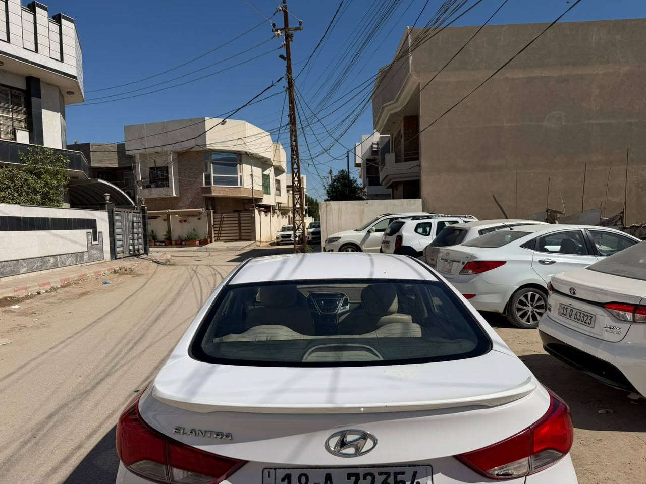 هيونداي النترا  موديل 2014محرك 1600 رقم بابل بسمي 
محرك 1600 ماشيه 170 الف 
مكفوله كير ومكينه تخم تاير جديد 
بيه ربع دوسه صبع وطخه مامصلحة بالجاملغ الخلفي الباقي مكفول 
السعر 118 وبيه مجال *********** حلة, بابل
