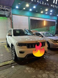 شيروكي ٢٠١٨ • ٦ سلندر • كلين تايتل