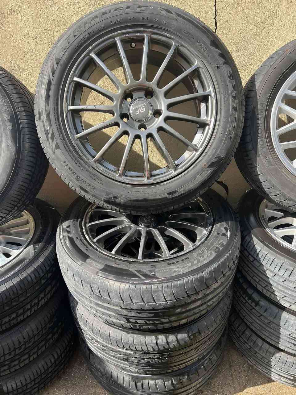 وياله للبيع مكاني كوفه شارع المطار القديم ***********
