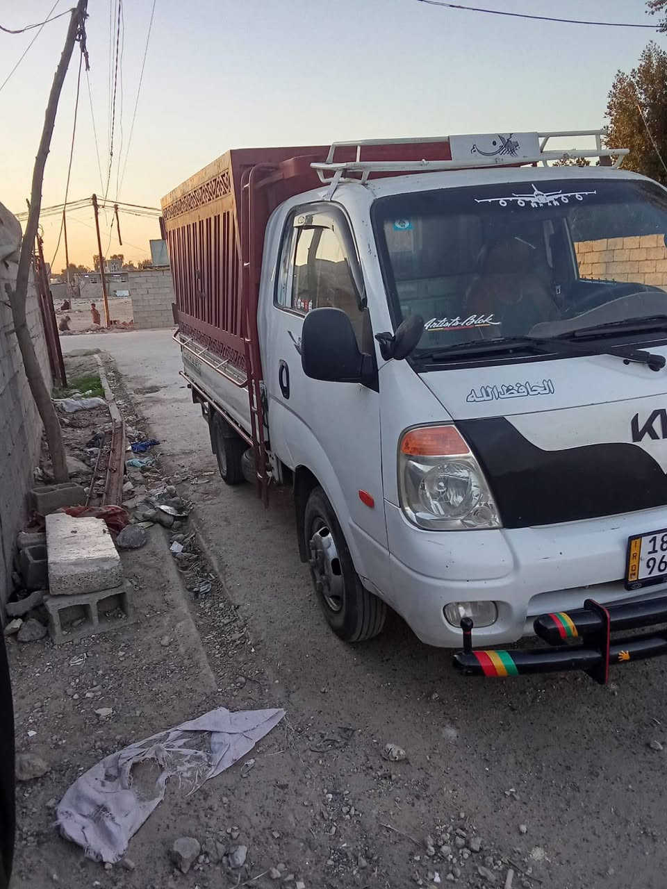 فحل للبيع موديل 2010 باسمي عنوان بغداد الحسينيه ويل 14 سنويه لل 30       ***********,,,,***********
