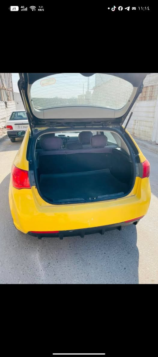 كيا فورتي 2013مكينة حجم2000وارد أمريكي رقم ألماني عنوان العماره سعر 91. او مراوس بخصوصي ***********
