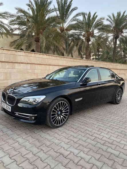 للبيع بي ايم 2015 bmw ✅
وكاله العروش خليجي 

سعرها ادخل ع رابط https://t.me/carssofiraq/14991

موديل 15
730li
محرك 6 n52القصير المرغوب 
ماشي 100الف كيلو حقيقي
محرك كير ضفيره بلاد على وضع الشركه 
فتحت سقف 
مثبت سرعة 
مري شفط وقلاب عند الرجوع 
تبريد 3قطع 
شاشه صغيره 
جنطه شفط 
3برد كهرباص
الكشنات الاماميه  كهرباء وخزن ميموري 
استيرن كهرباء وخزن 
مبرد اكواب 
سيدي اقراص 
حساسات اماميه خفليه 
لايت امامي داينمك متحرك 
زراكات لايت امامي 
4وضعايت قياده وسبورت 
مانع انزلاق 
سايد ابريك اوت هولد
مكان واسط 
تلفون ***********
.
.
🚗اعرض سيارتك ع اقوى قناة تلكرام للبيع و شراء سيارات ادخل ع رابط 
👇👇
https://t.me/carssofiraq
