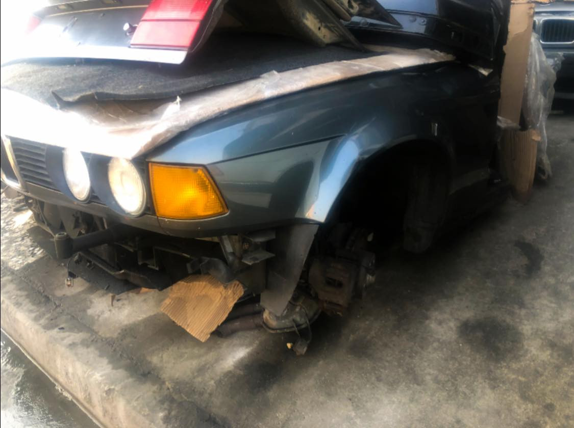 *********** /// متوفر غرفتين 700 لون  بيجي /وغرفه 500 لون اسود /// عنوان بغداد مجمع مشن شارع تاسع محل الحمد مقابيل احمد فتلاوي
